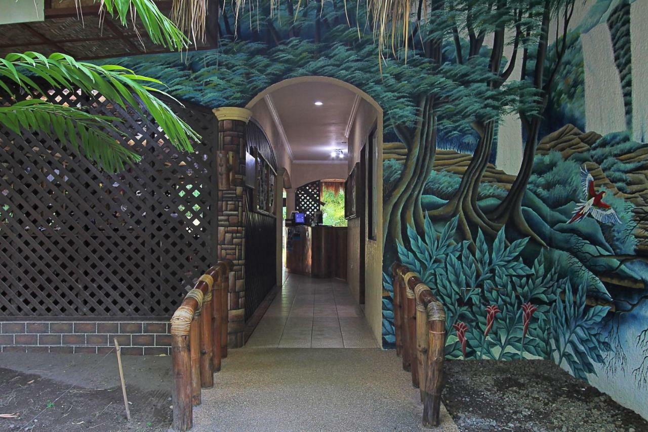 タラタ リゾート Zamboanguita  エクステリア 写真